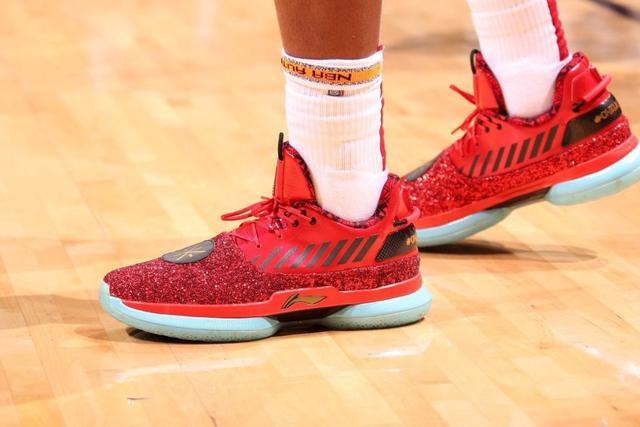 约基奇41+11掘金擒狼回西部第一 太阳复仇快船