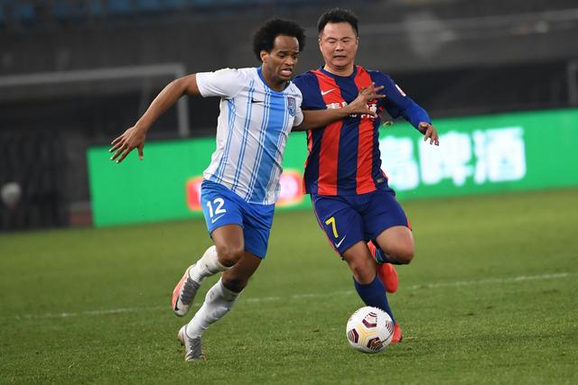 英超-哈兰德破门萨维尼奥传射 曼城2-0莱斯特城